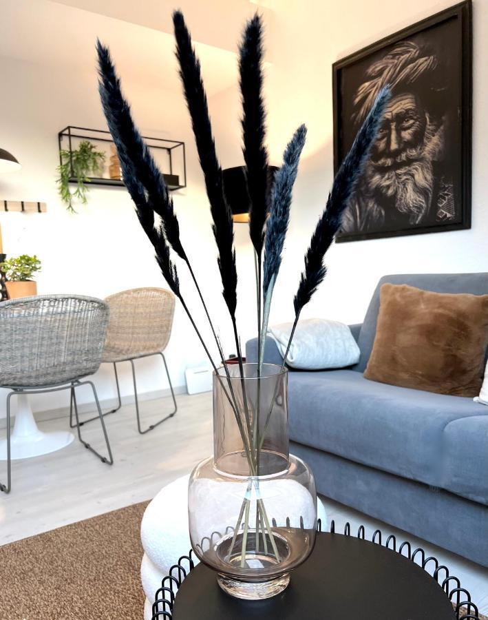 Gallery Apartment: Maisonette + Free Parking + Netflix エッセン エクステリア 写真